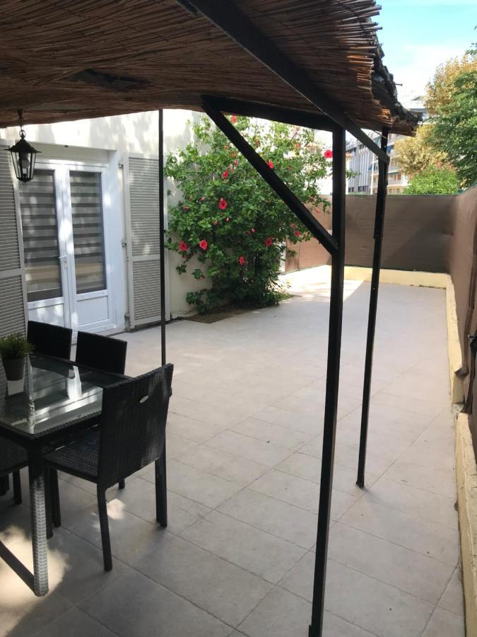 Sleep In Antibes City Center Exterior foto